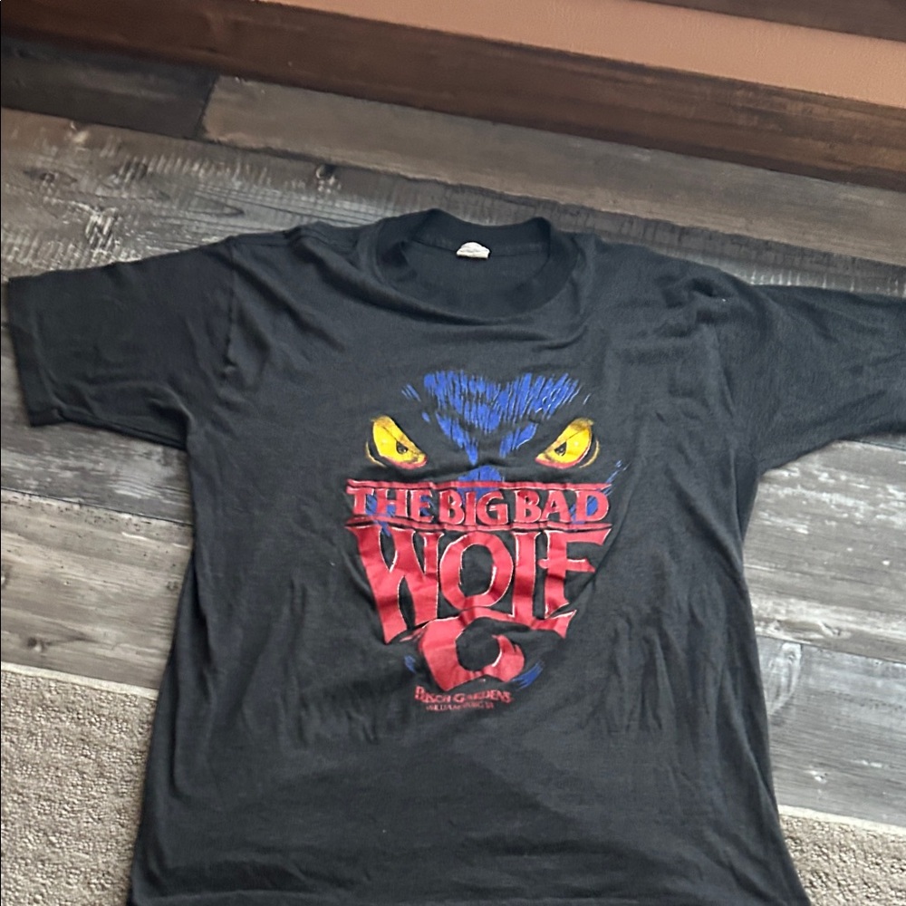 Black Big Bad Wolf Graphic T-Shirt from the 80s
